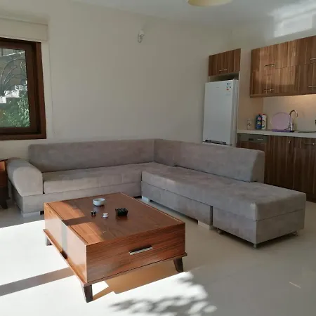 Denize 300m Deniz Manzarali Havuzlu 2+1 Daire شقة بودروم